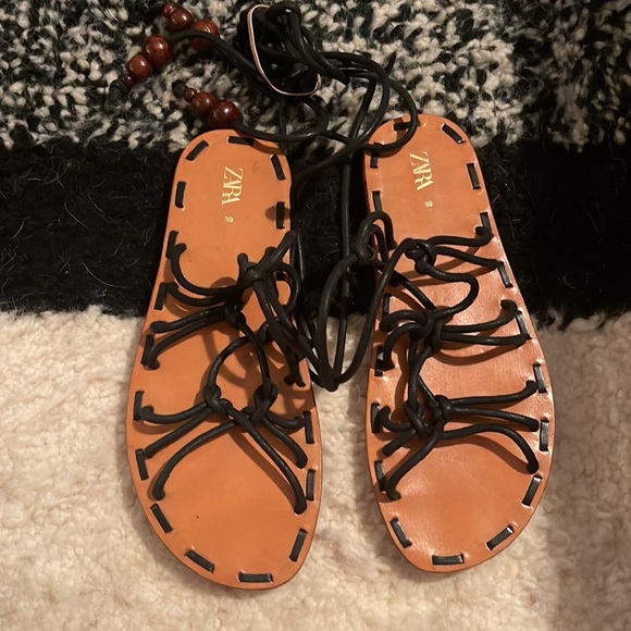 NWOT Zara gladiator sandal size 39 - Picture 2 of 5
